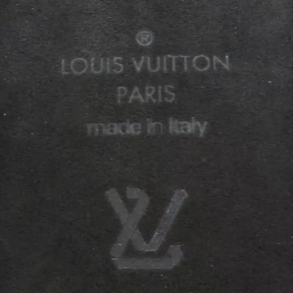 Auth LOUIS VUITTON Smartphone Case Cover Black/Gold TPU/Metal